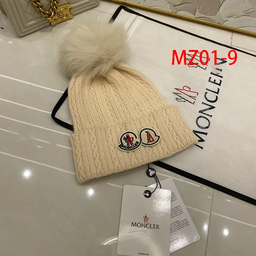 MZ01 High-end Moncler classic knitted hat 35$ gallery
