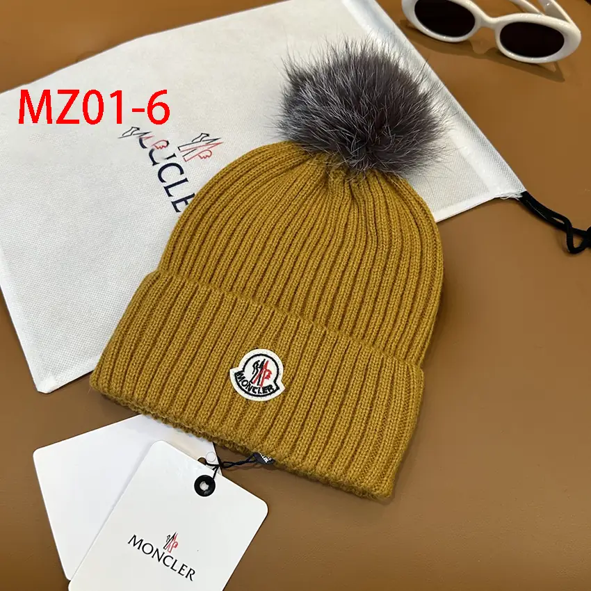MZ01 High-end Moncler classic knitted hat 35$ gallery