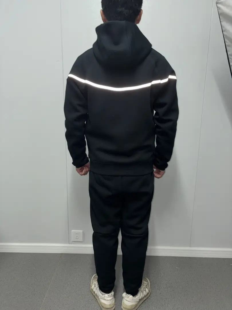 Q1V8 NIKE sports suit top quality 63$ gallery