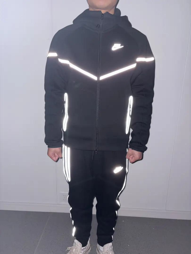 Q1V8 NIKE sports suit top quality 63$ gallery