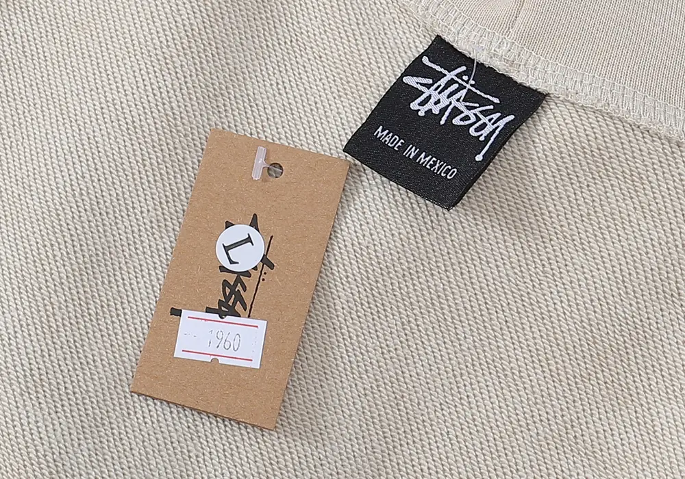 Q8Y2 STUSSY Hoodie 47$ gallery