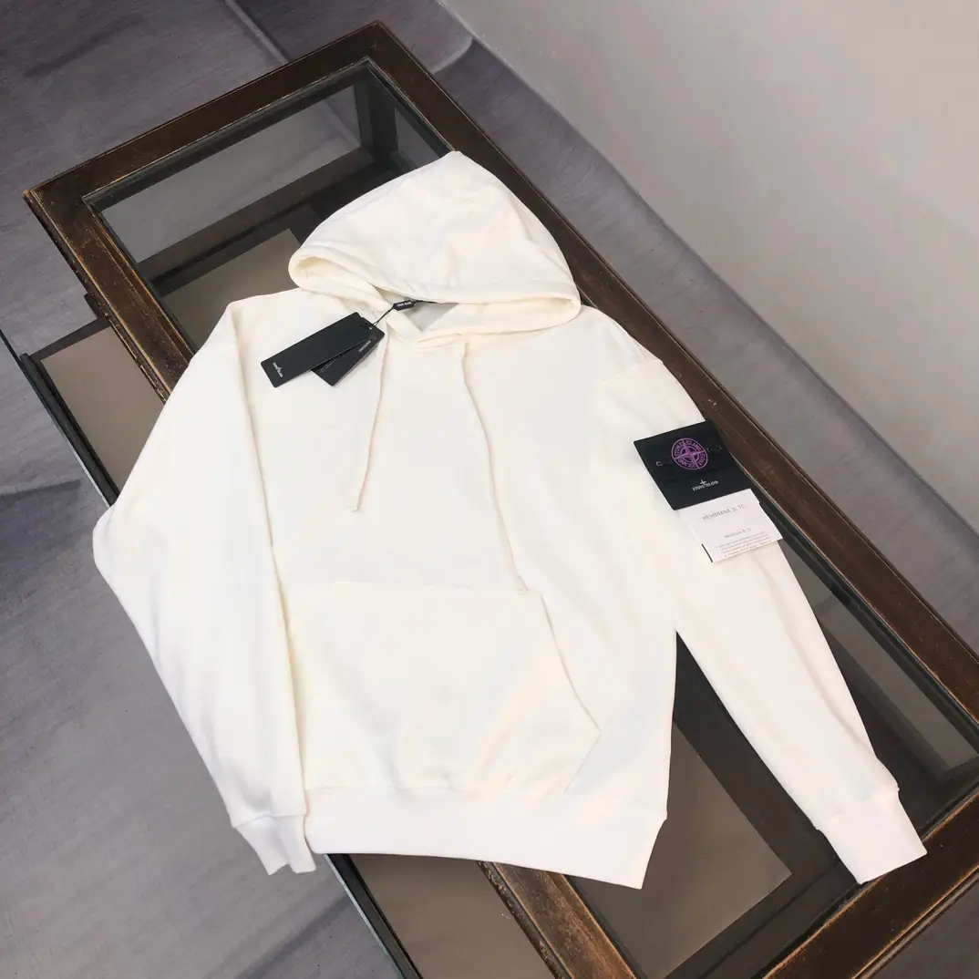 R1F12 STONE ISLAND hooded sweatshirt  55$ gallery