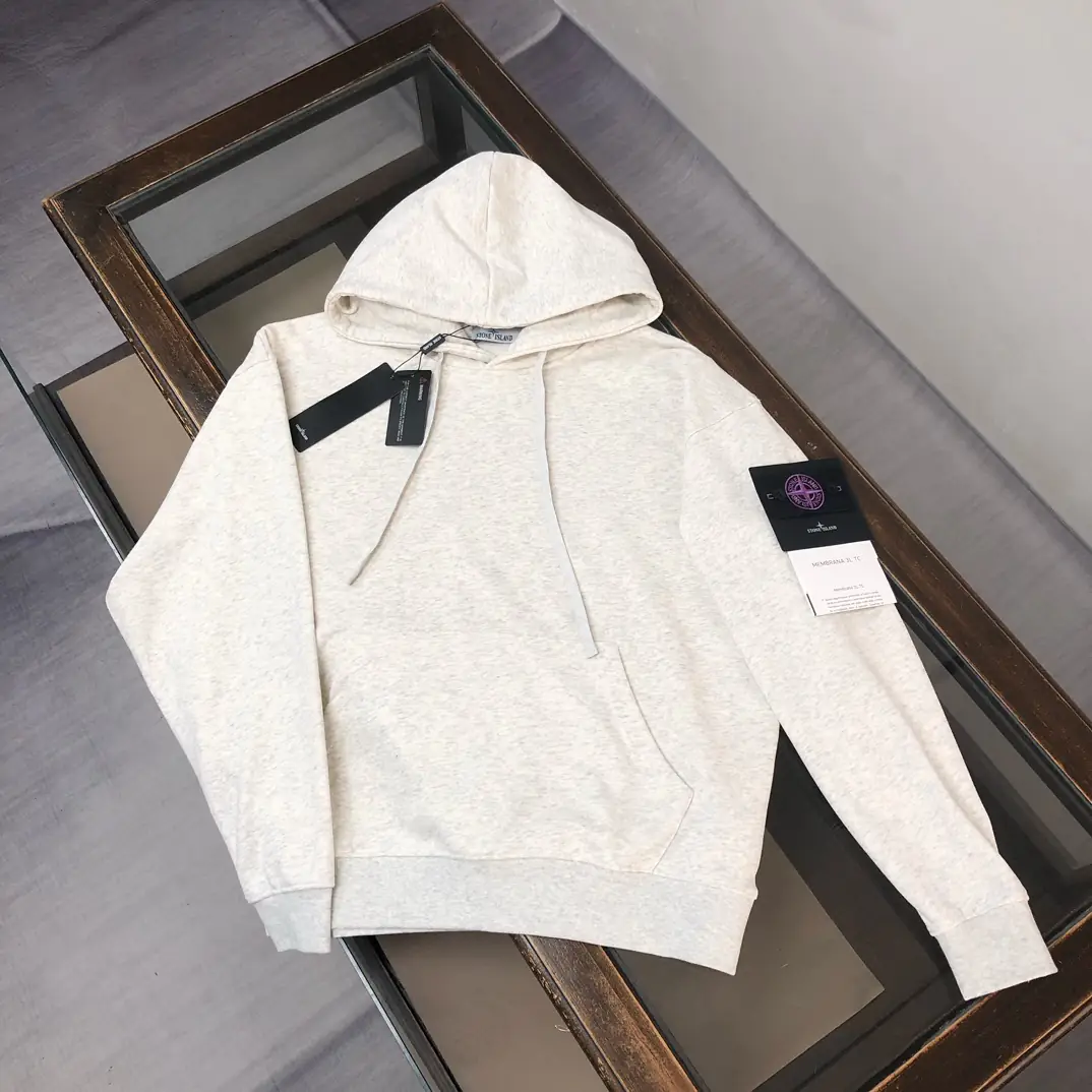 R1F12 STONE ISLAND hooded sweatshirt  55$ gallery