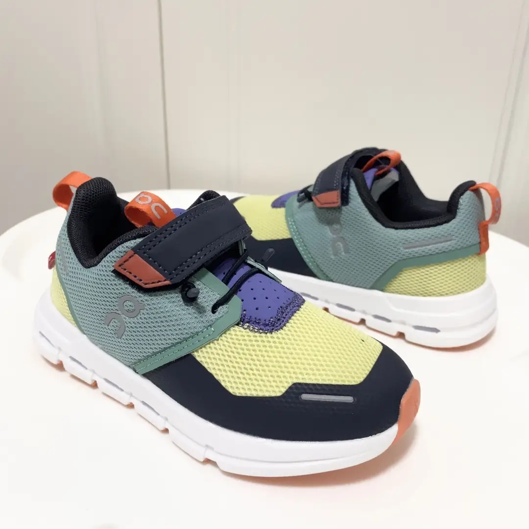 RR12 Angpao children's shoes 41$ gallery