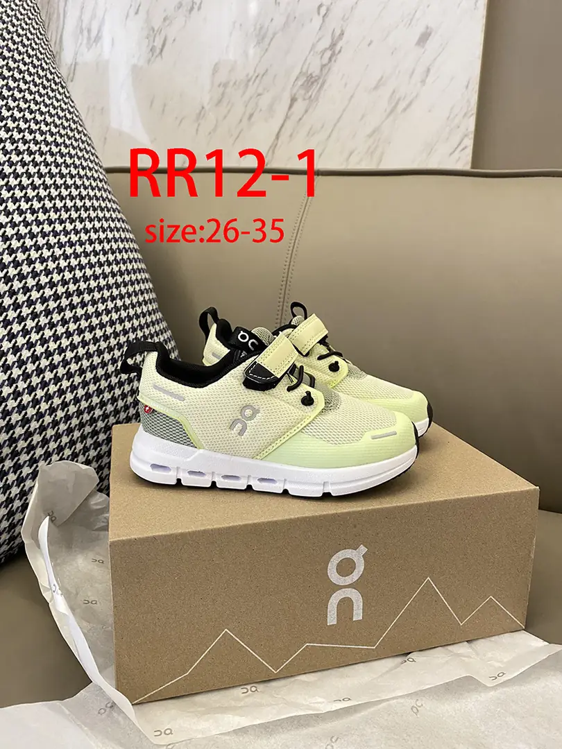 RR12 Angpao children's shoes 41$ gallery