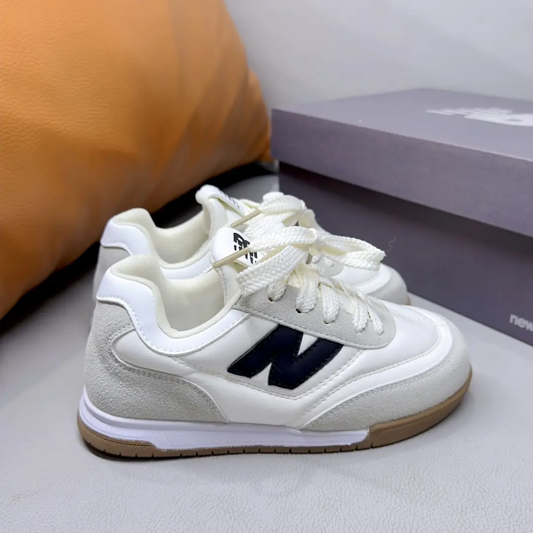 RR13 New Balance URC42LA Children's shoes 41$ gallery