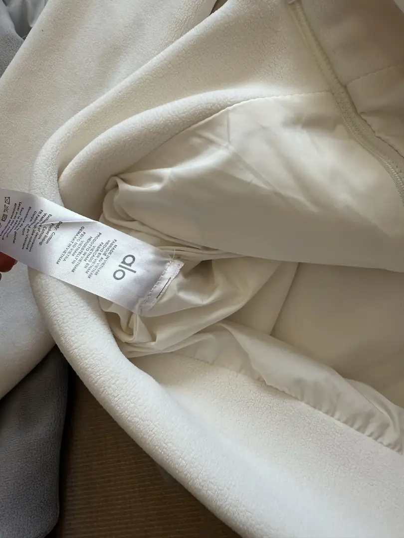 RS02 Alo New Arrival Warm Jacket/Coat 65$ gallery