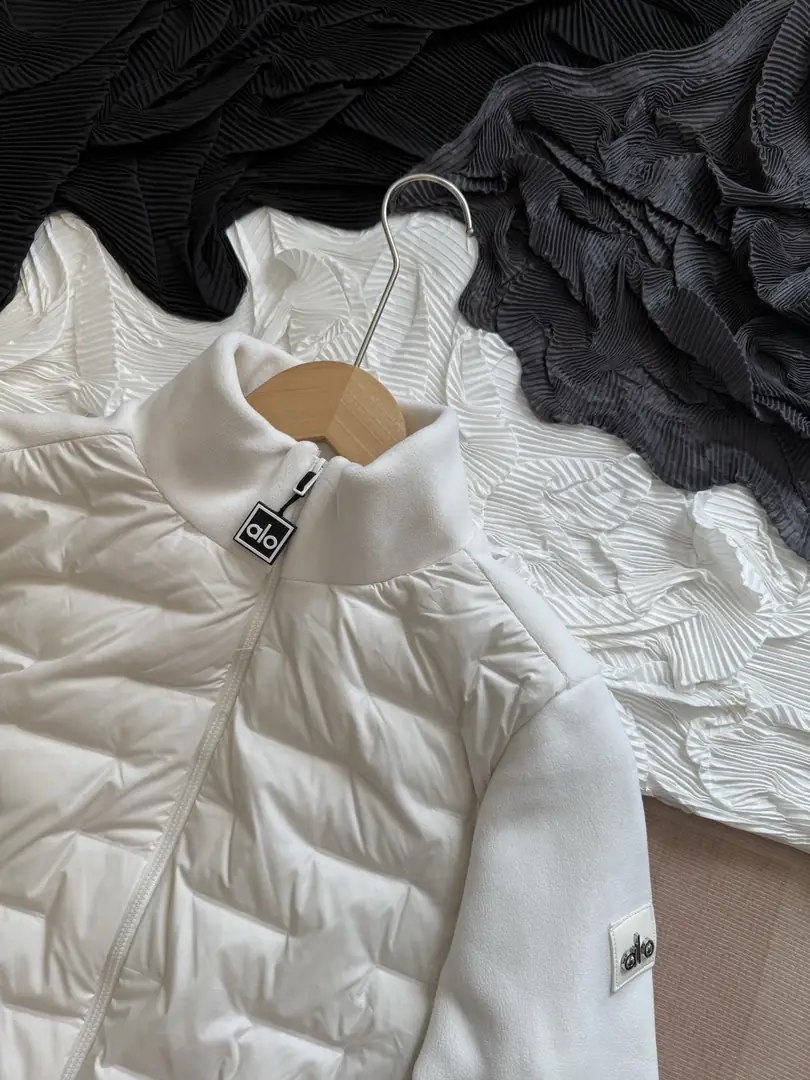 RS02 Alo New Arrival Warm Jacket/Coat 65$ gallery