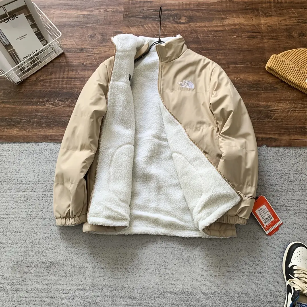 T01V The NORTH Face Double-sided down jacket 83$ gallery