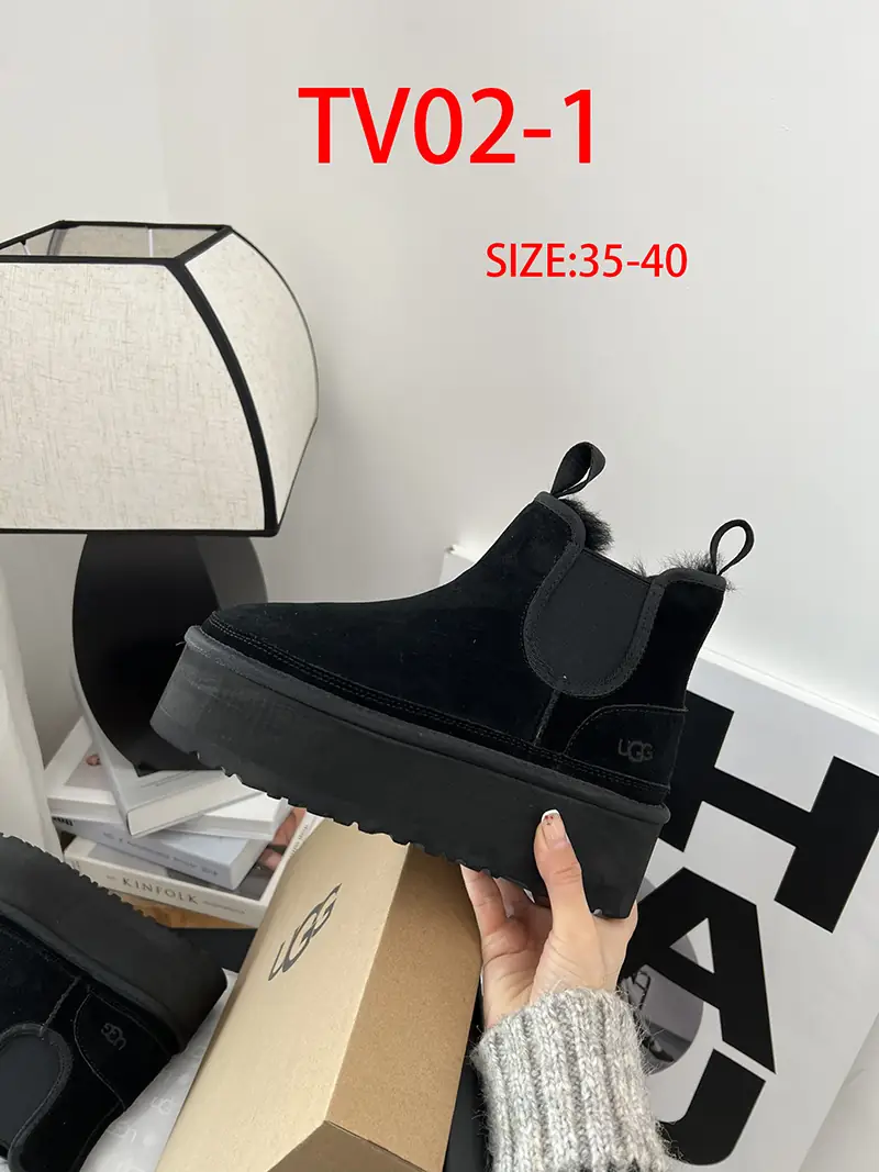 TV02 UGG Chelsea Snow Boots 63$ gallery