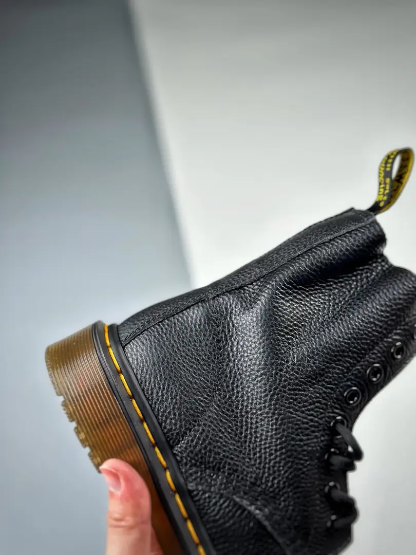 TV05 Dr.martens Martin boots 60$ gallery