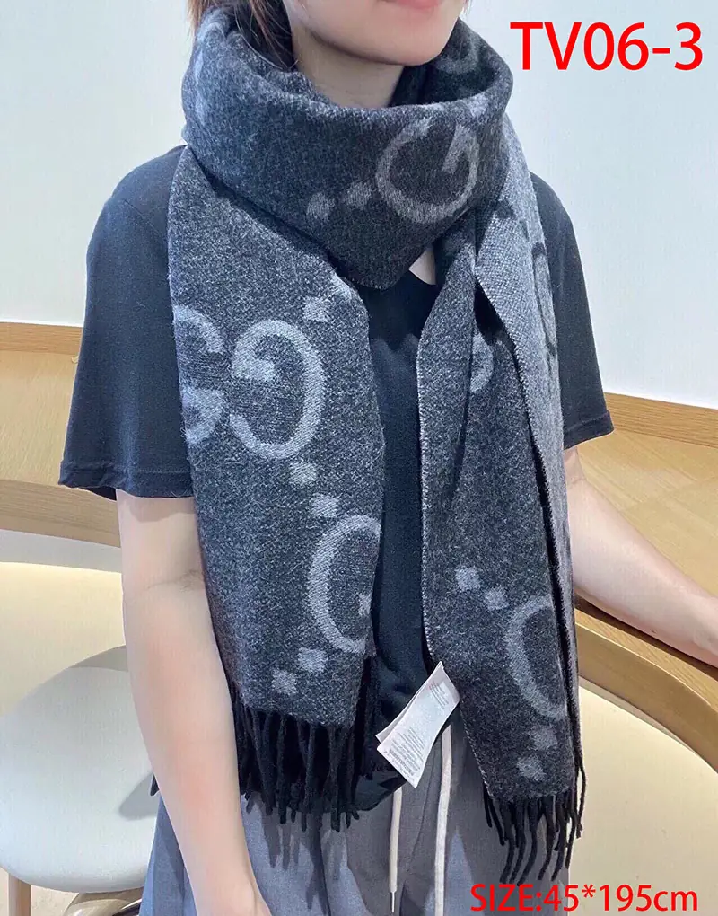 TV06 Gucci scarf 33$ gallery