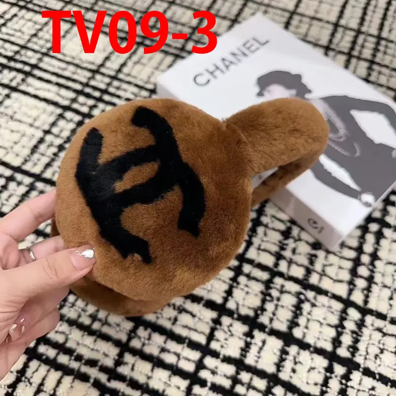 TV09 Chanel earmuffs 30$ gallery