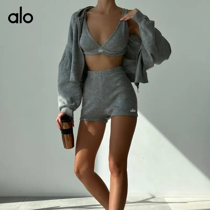 TV19 ALO sports leisure suit (3 pieces) 33$ gallery