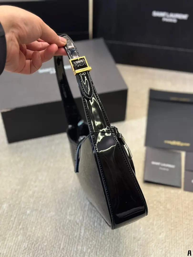 TV25 YSL Saint Laurent Underarm Bag 80$ gallery