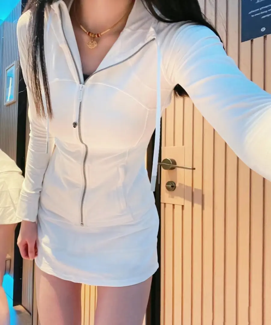 TV27 lululemon丨Define Women's Sports Hooded Yoga Jacket 55$ gallery