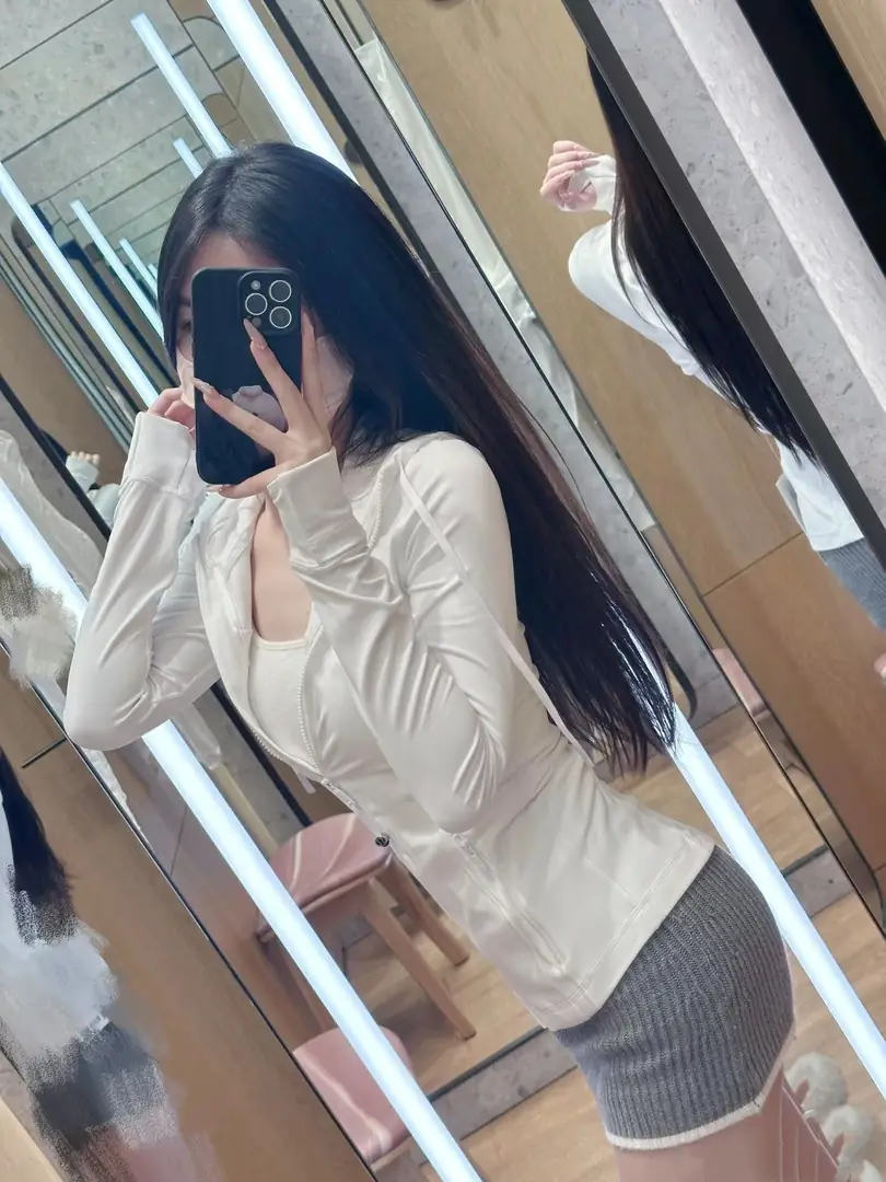 TV27 lululemon丨Define Women's Sports Hooded Yoga Jacket 55$ gallery