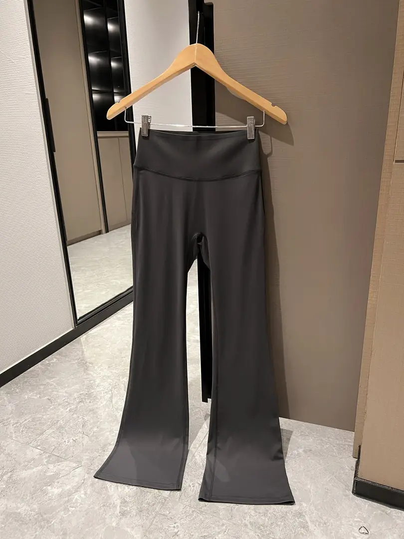 TV28 lululemon yoga jacket set (shirt + pants) 55$ gallery