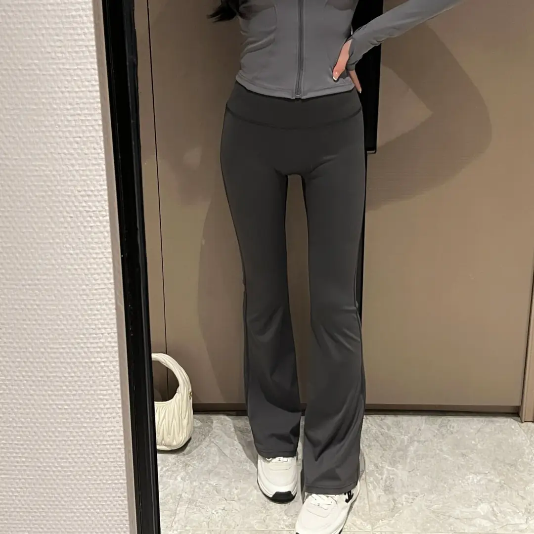 TV28 lululemon yoga jacket set (shirt + pants) 55$ gallery