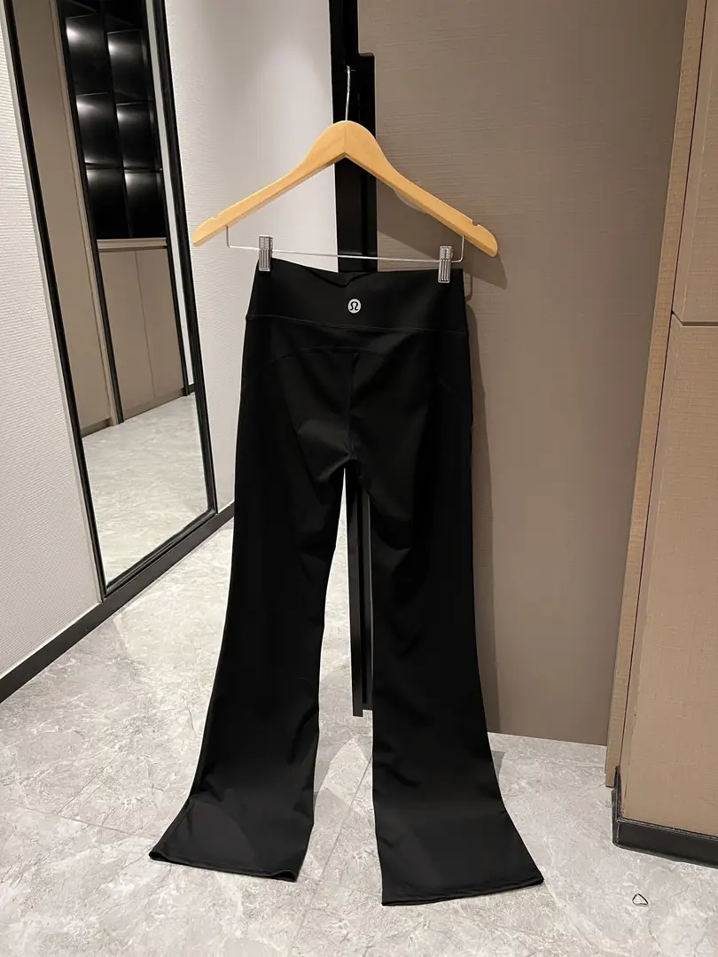 TV28 lululemon yoga jacket set (shirt + pants) 55$ gallery