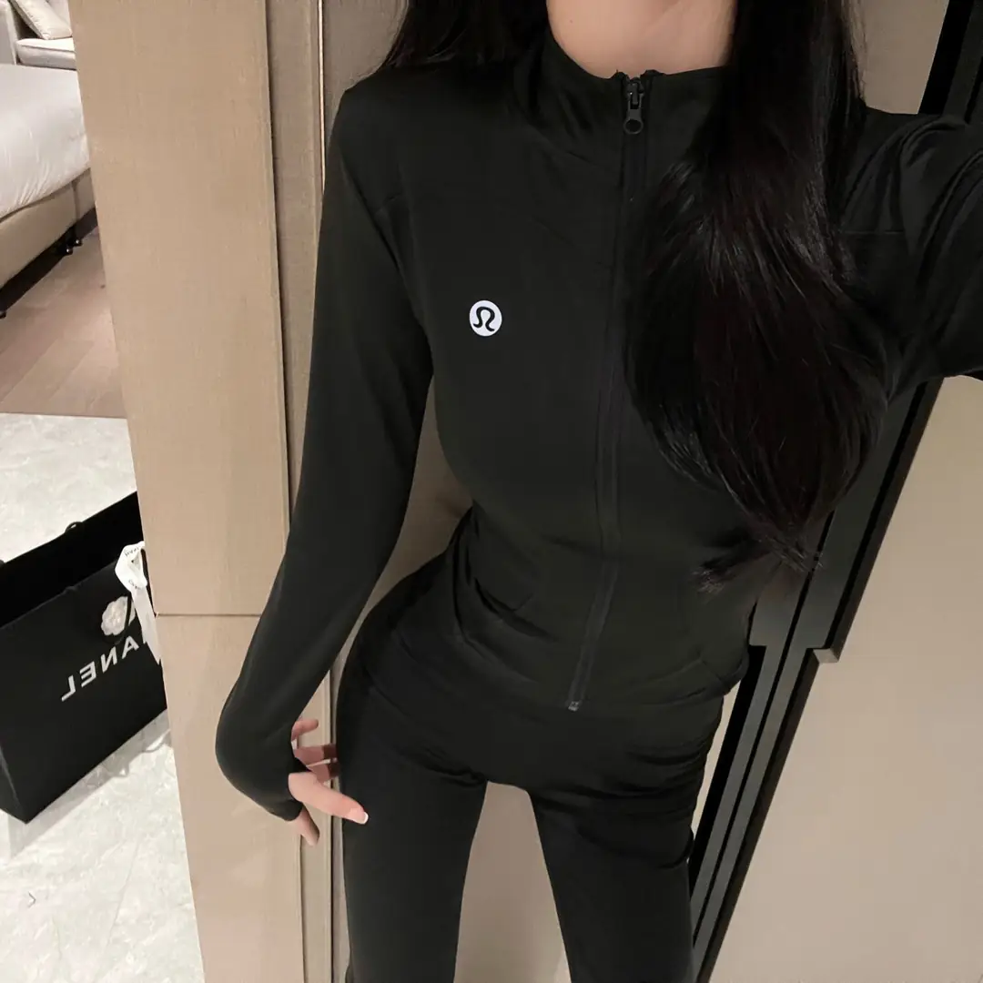TV28 lululemon yoga jacket set (shirt + pants) 55$ gallery