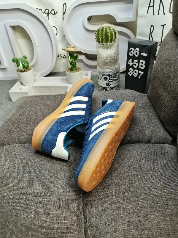 TV36 Adidas samba 52$ gallery