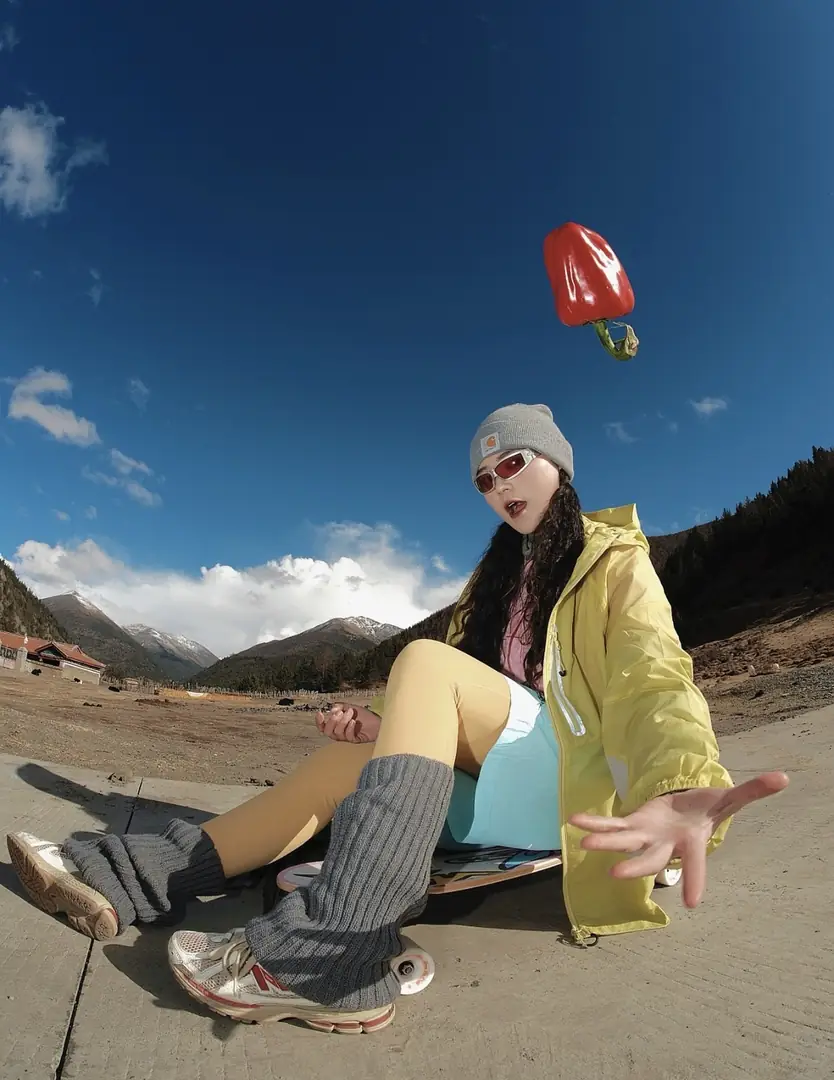 TV39 Carhartt ski hat 27$ gallery