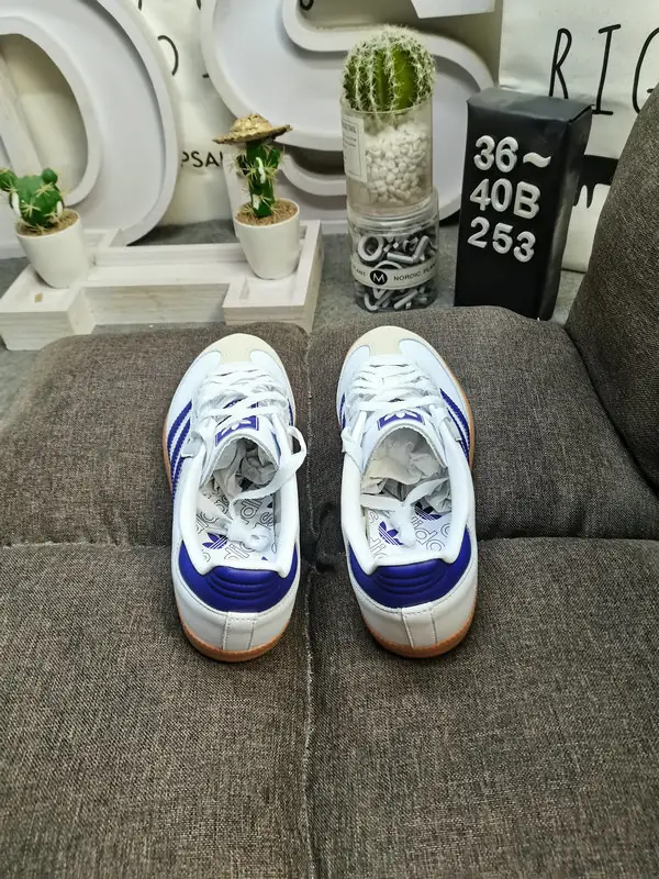 TV40  Adidas Shoes 57$ gallery