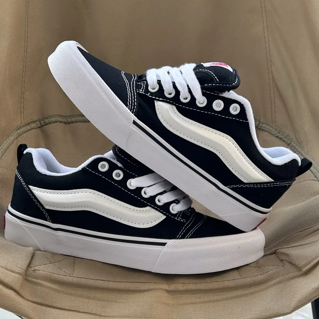 VSS Vans bread shoes 42$ gallery