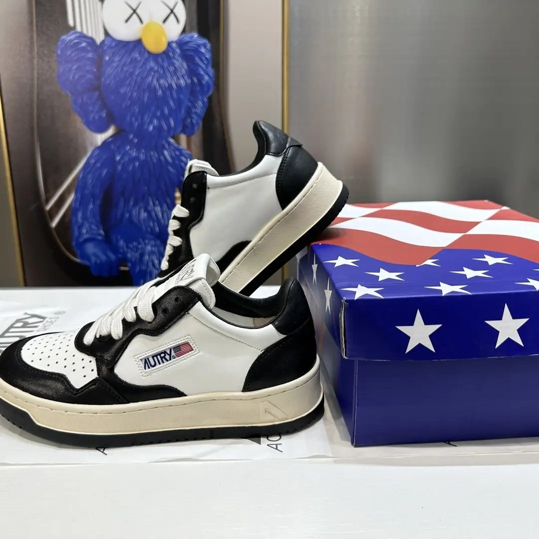 W1E2 Autry shoes 52$ gallery