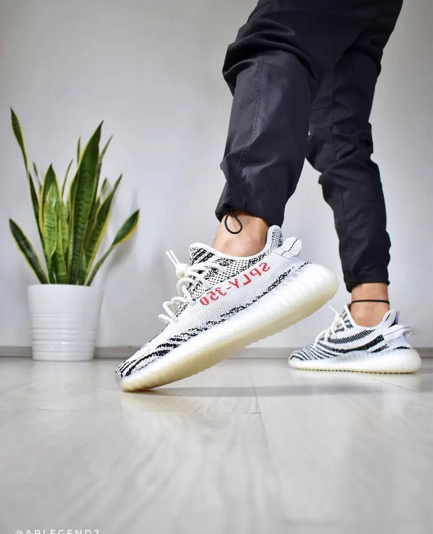 W625E Adidas yeezy 350 49.9$ gallery