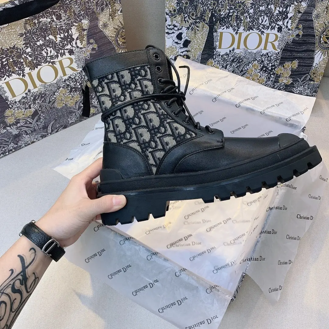 WJ05 Dior Homme Women's Martin Boots 55$ gallery