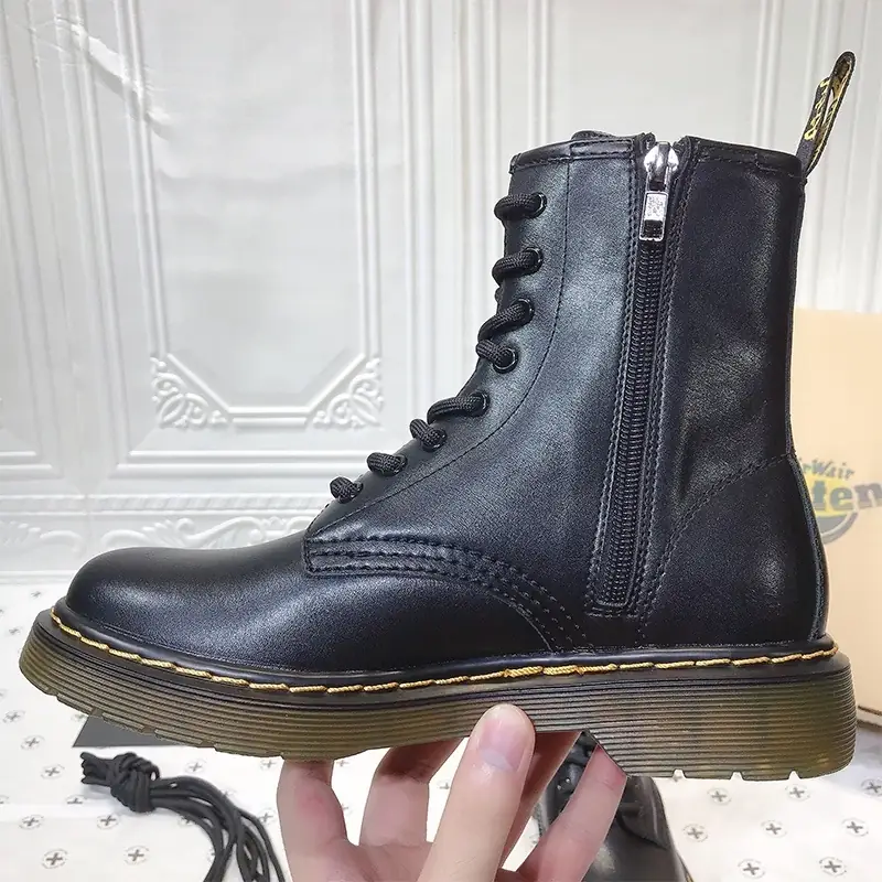 WJ10 DR.Martens 1460 series 52$ gallery