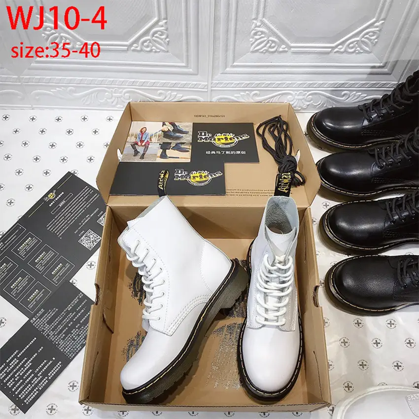 WJ10 DR.Martens 1460 series 52$ gallery
