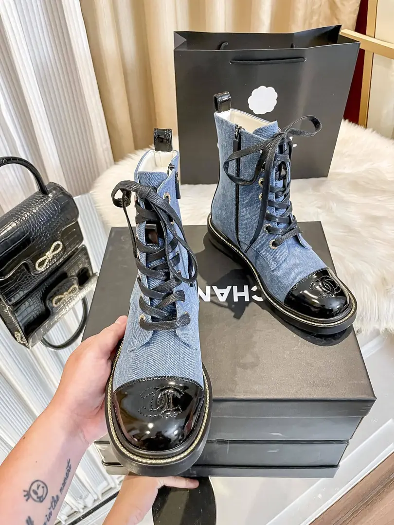 Y109C Chanel boots 65$ gallery