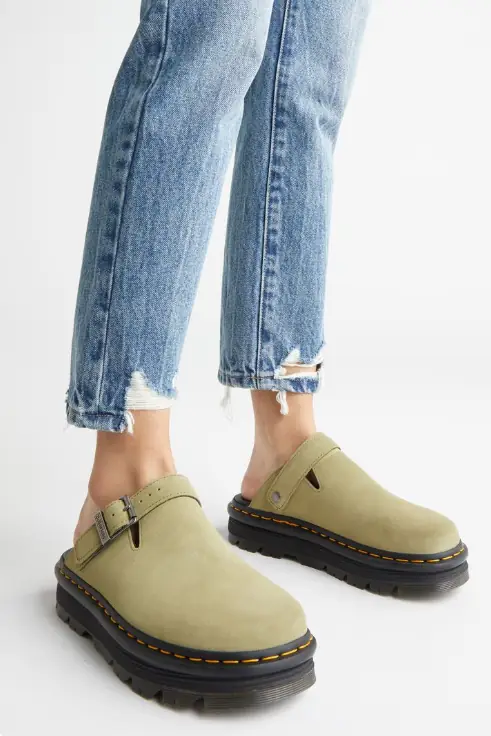 Y119D Dr.Martens 58.8$ gallery