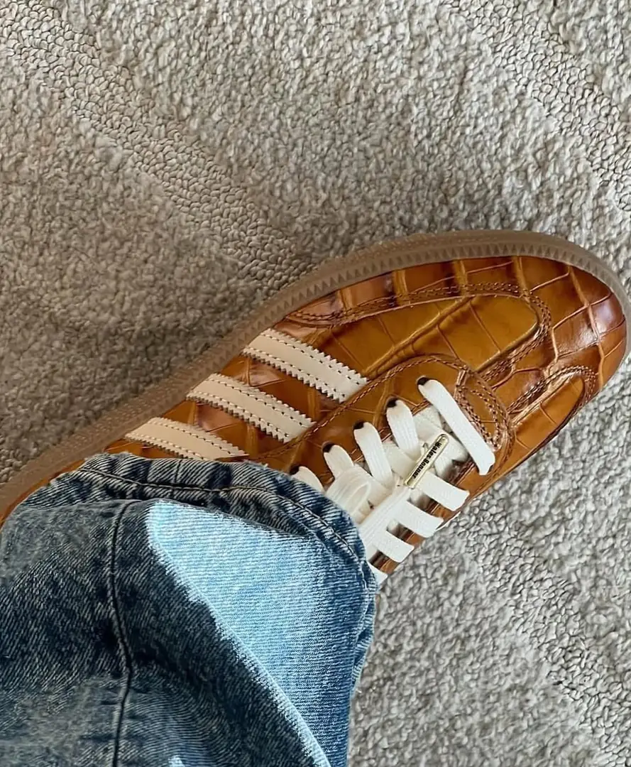 Y121A Adidas samba 53$ gallery