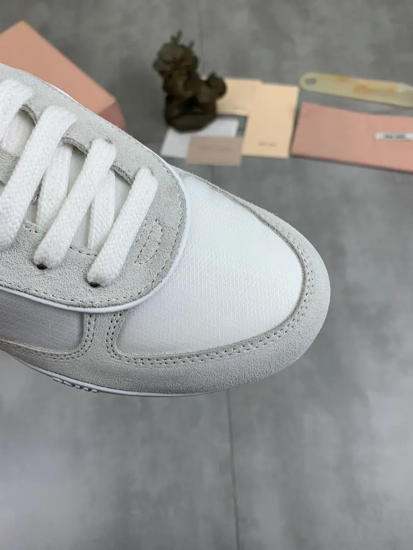 Y127M miumiu shoes 60$ gallery