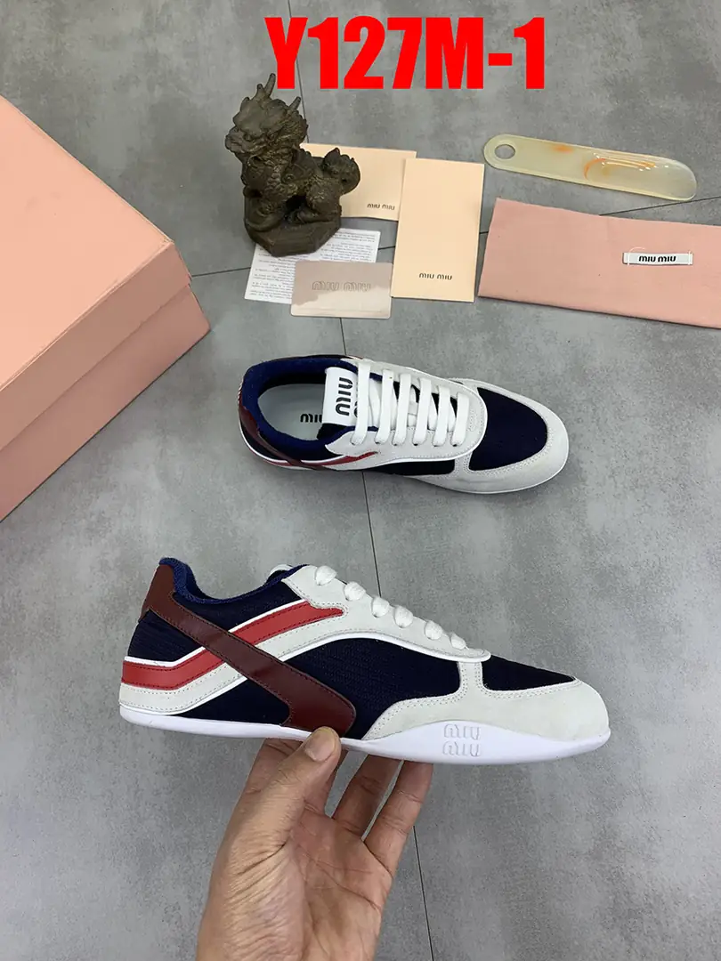 Y127M miumiu shoes 60$ gallery