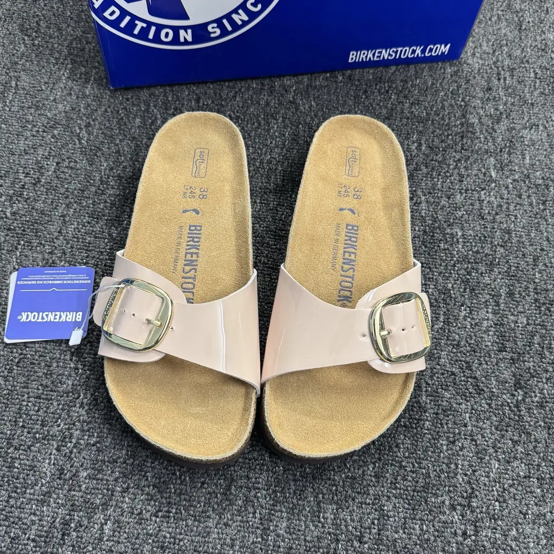 Y162B BIRKENSTOCK shoes 47$ gallery