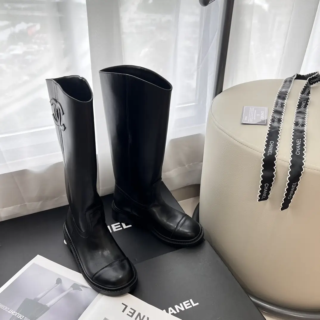 Y60C Chanel boots 58$ gallery