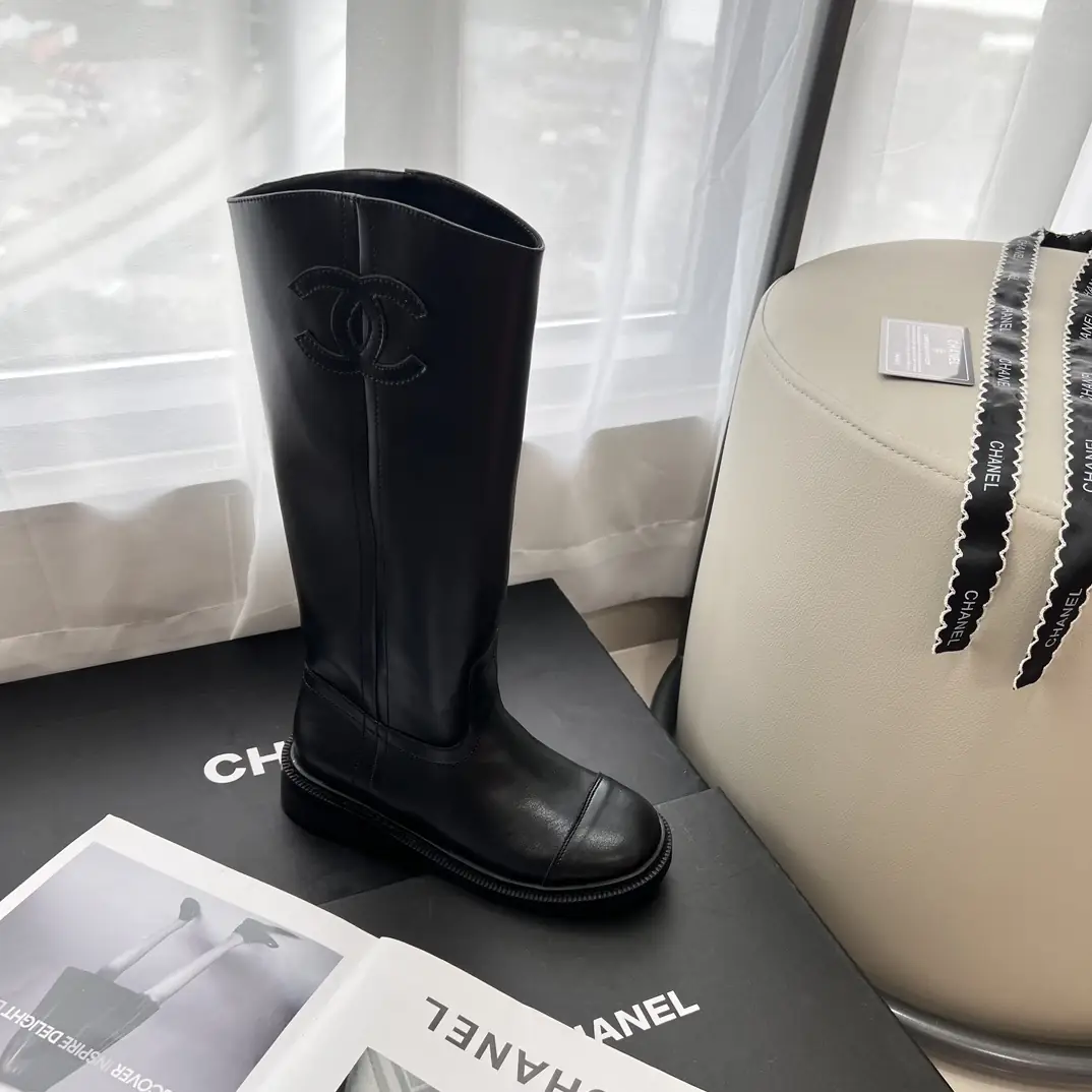 Y60C Chanel boots 58$ gallery