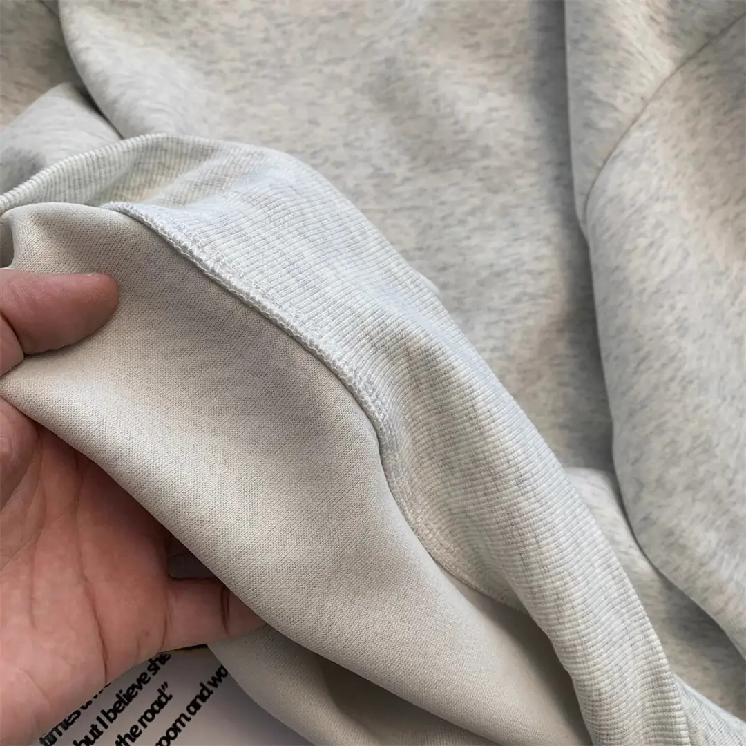 YJ05 Adidas solid color round neck sweatshirt unisex 46$ gallery