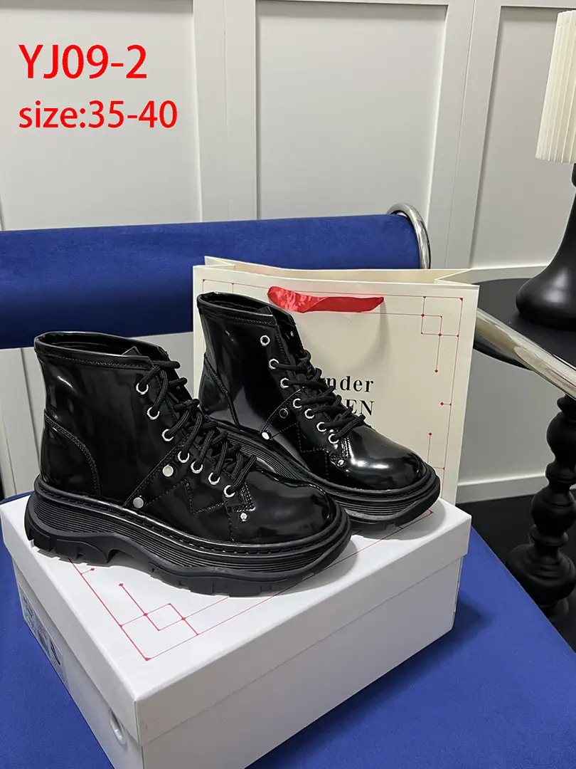 YJ09 Alexander mcqueen martin boots 65$ gallery