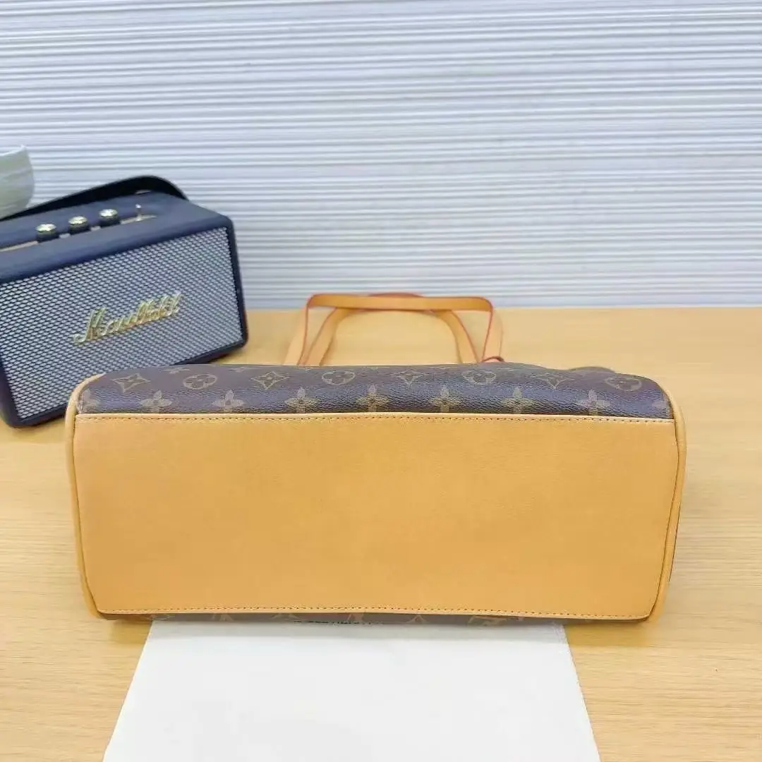 YJ13 LV and Gucci tote bags 60$ gallery