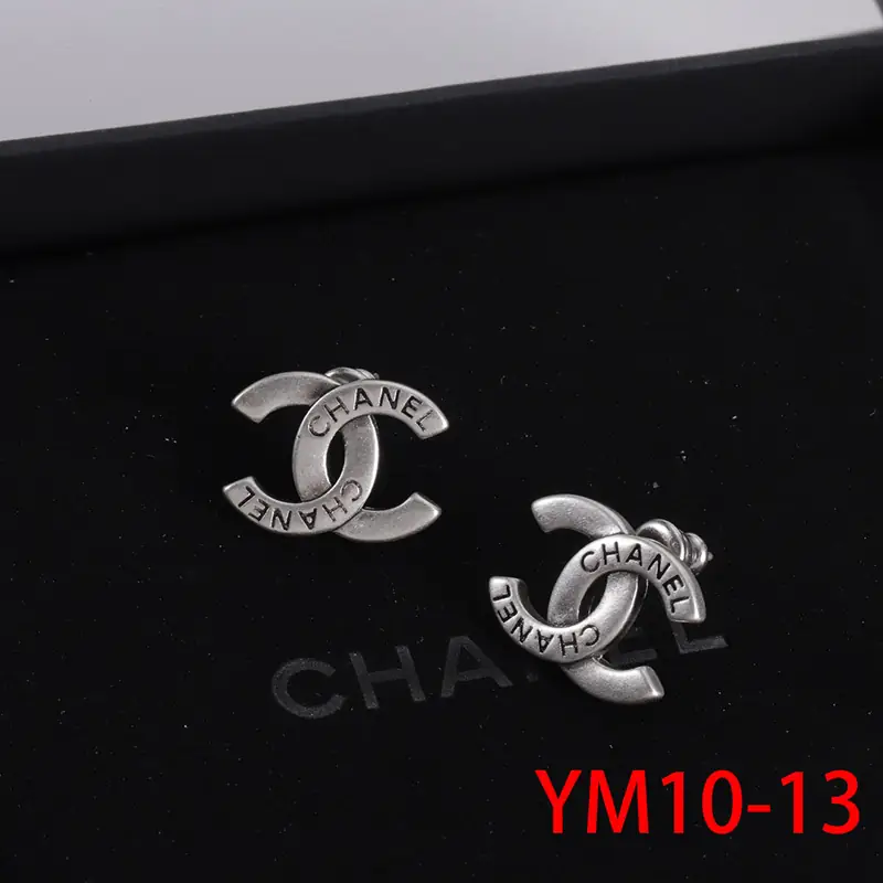 YM10 Chanel Earrings 40$ gallery