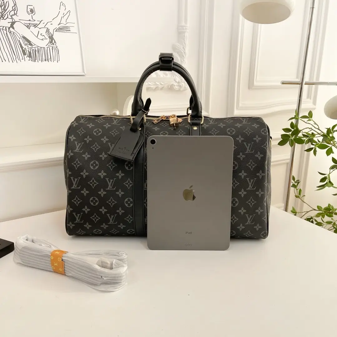 YM13 LV Bag 53$ gallery