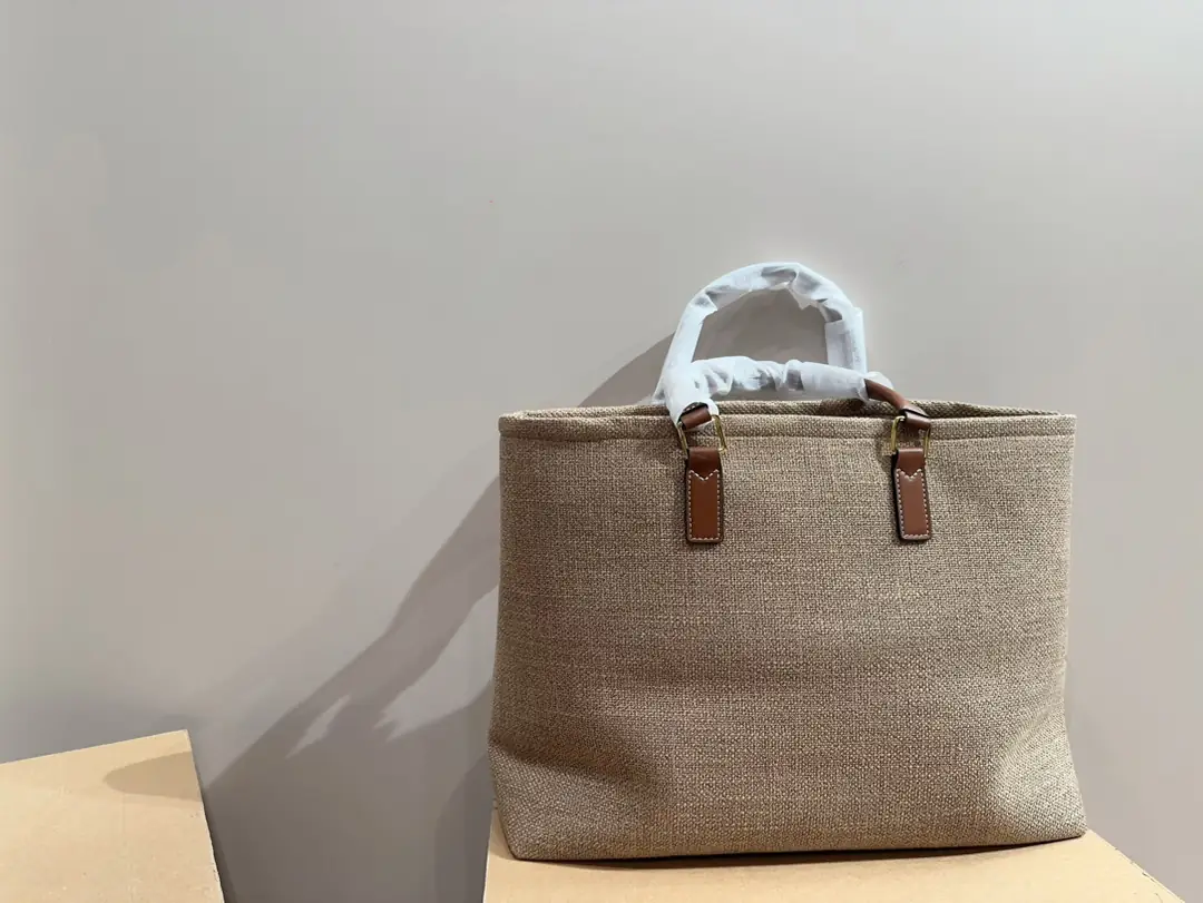 YM37 Chloe Top Canvas Bag 60$ gallery