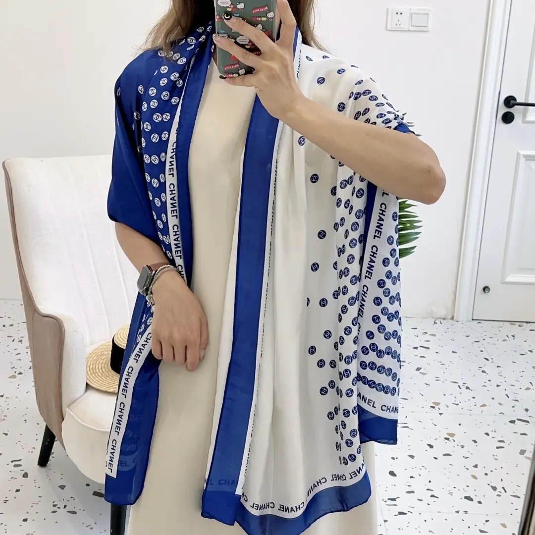 YM41 Chanel scarf 33$ gallery