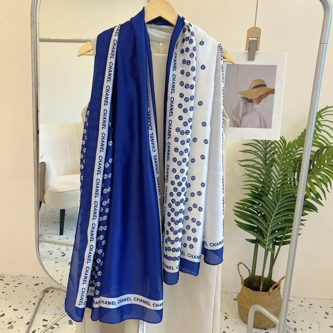 YM41 Chanel scarf 33$ gallery